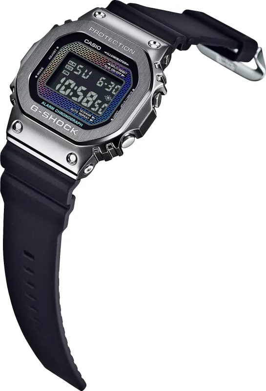 Casio GM-5600BRW-1E