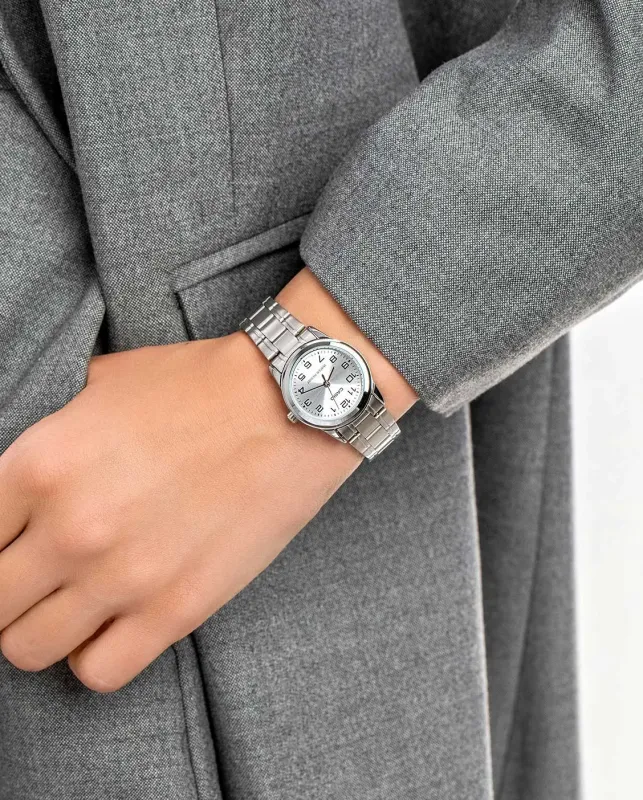 Наручные часы  Casio  Collection Casio LTP-V001D-7B (фото 6)