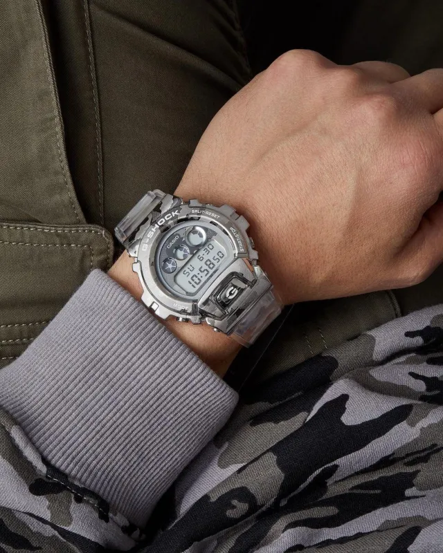 Наручные часы  Casio  G-Shock Casio GM-6900SCM-1E (фото 3)