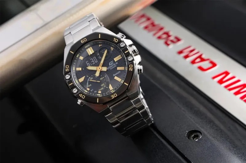 Наручные часы  Casio  Edifice Casio ECB-10DB-1A9 (фото 3)