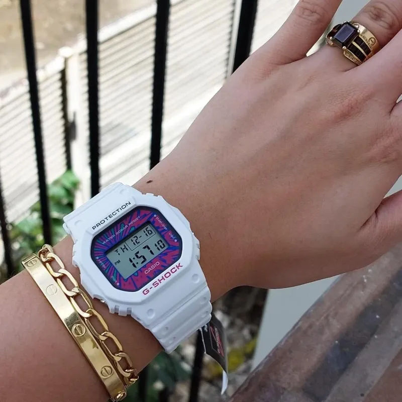 Наручные часы  Casio  G-Shock Casio DW-5600DN-7E (фото 3)