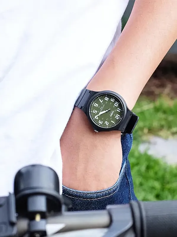 Наручные часы  Casio  Collection Casio MW-240-3B (фото 3)