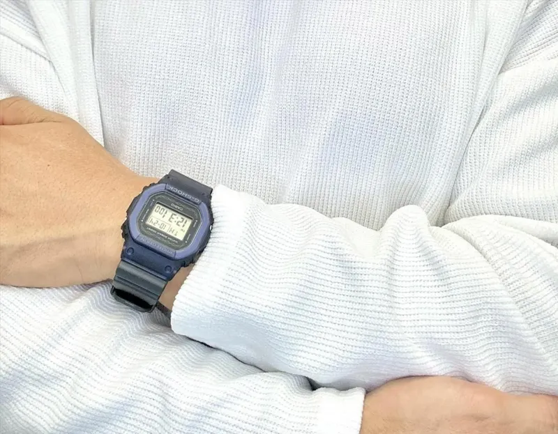 Casio DW-5600RS-8E