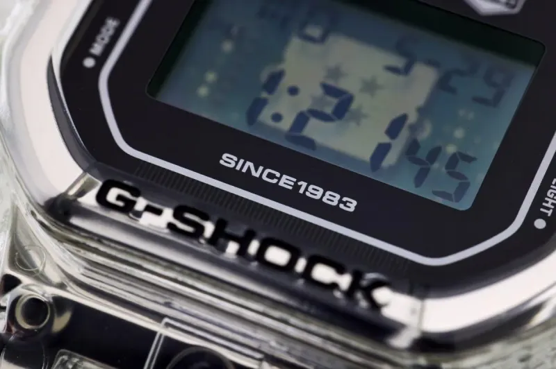 Наручные часы  Casio  G-Shock Casio DW-5040RX-7E (фото 4)