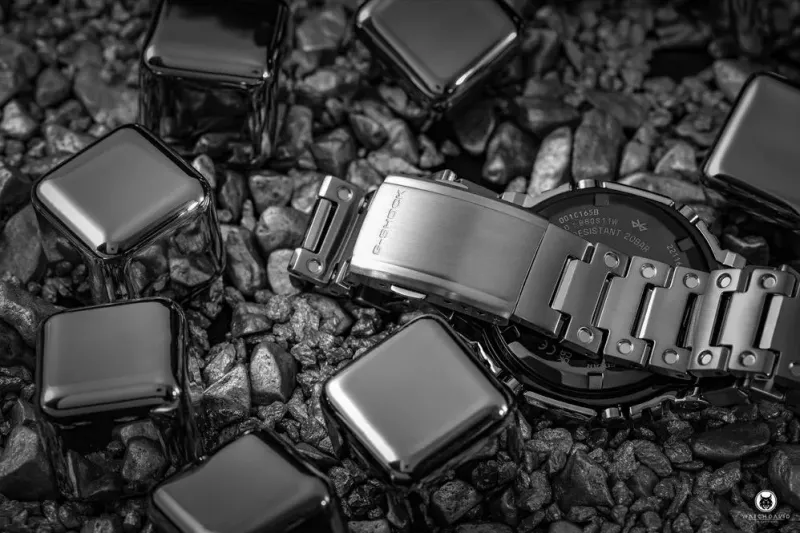 Наручные часы  Casio  G-Shock Casio GM-B2100D-1A (фото 14)