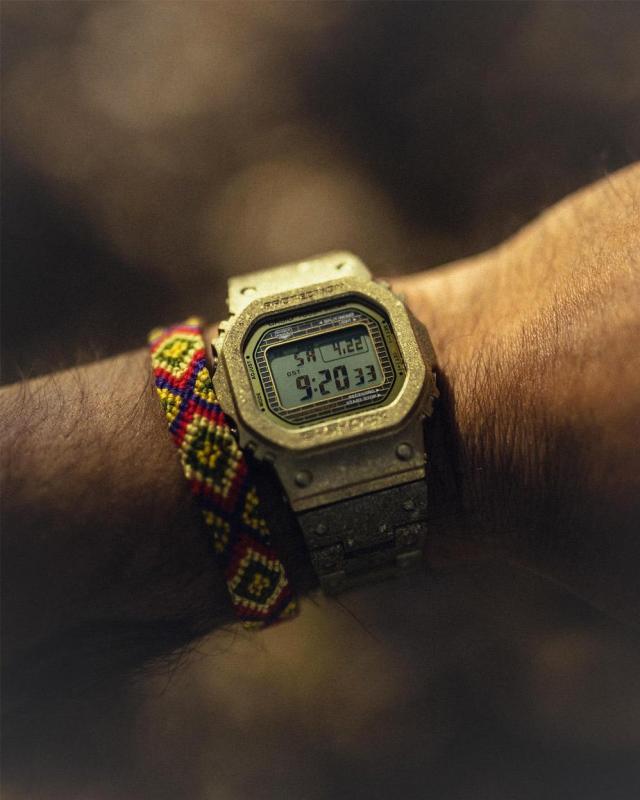 Наручные часы  Casio  G-Shock Casio GMW-B5000PG-9E (фото 9)