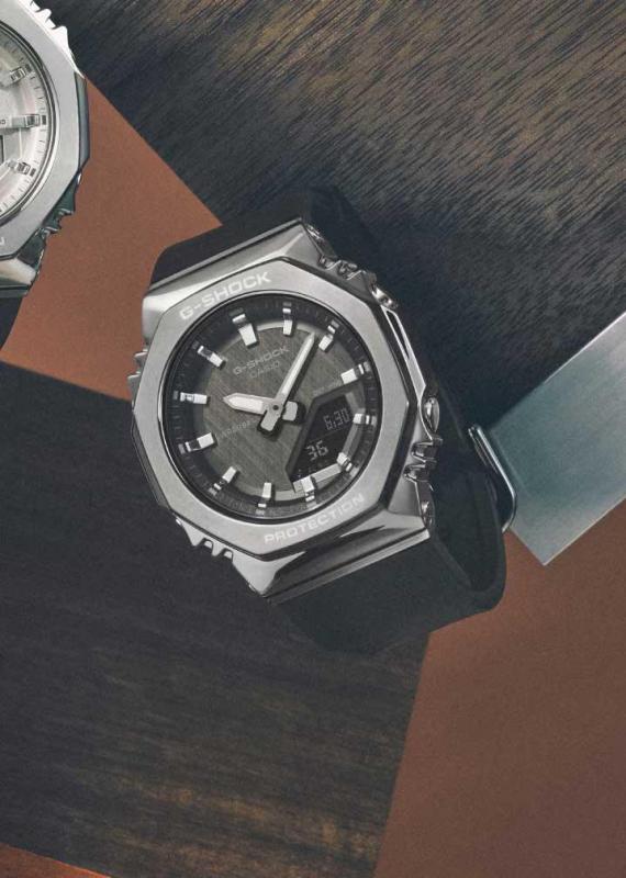 Наручные часы  Casio  G-Shock Casio GM-S2110-1A1 (фото 6)