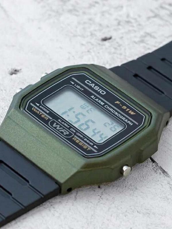 Наручные часы  Casio  Collection Casio F-91WM-3A (фото 4)
