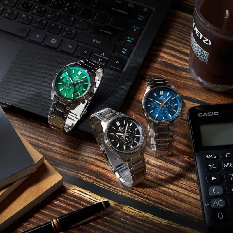 Наручные часы  Casio  Edifice Casio EFV-650D-1A (фото 2)