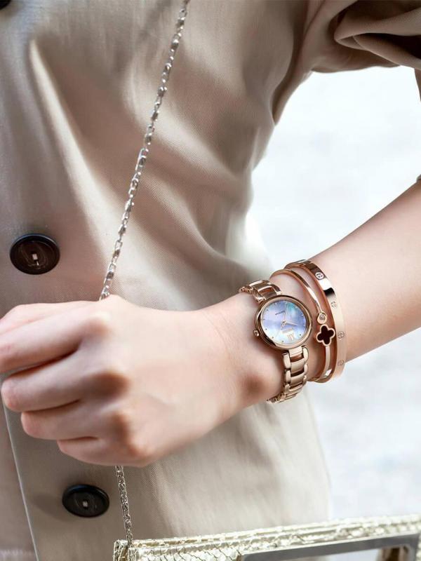 Наручные часы  Citizen  Eco Drive Citizen EM0533-82Y (фото 4)