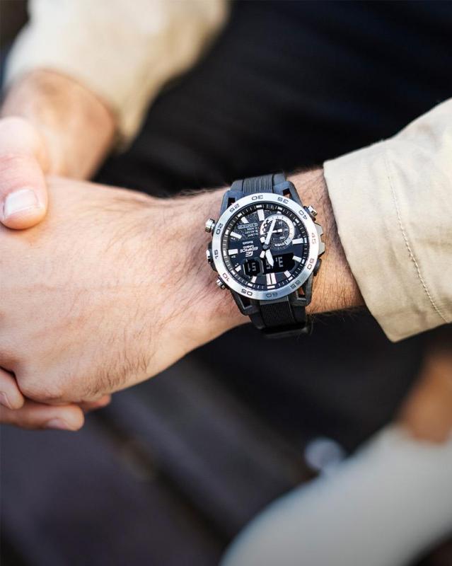 Наручные часы  Casio  Edifice Casio ECB-40P-1A (фото 5)