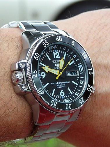 Наручные часы  Seiko  Seiko 5 Sports Seiko SKZ211K1 (фото 2)
