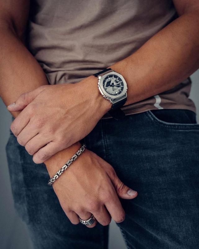 Наручные часы  Casio  G-Shock Casio GM-2100-1A (фото 4)