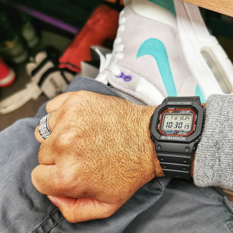 Наручные часы  Casio  G-Shock Casio GW-M5610U-1E (фото 3)