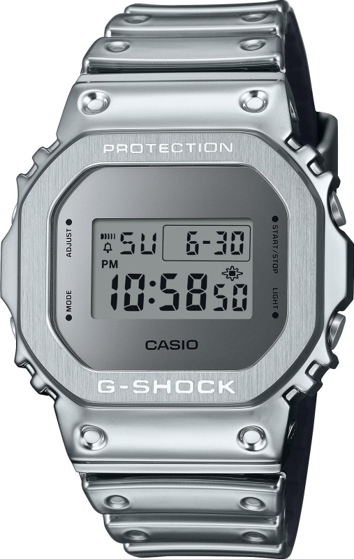 Casio GM-5600YM-8A8