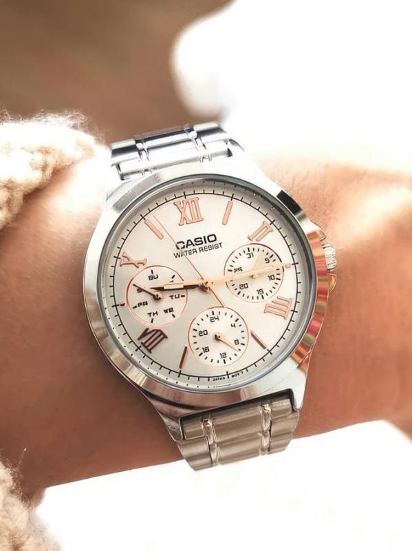 Наручные часы  Casio  Collection Casio LTP-V300D-7A2 (фото 4)