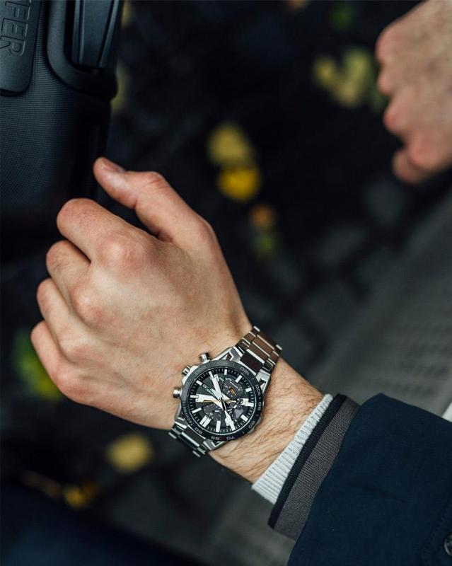 Наручные часы  Casio  Edifice Casio EQB-2000DB-1A (фото 3)