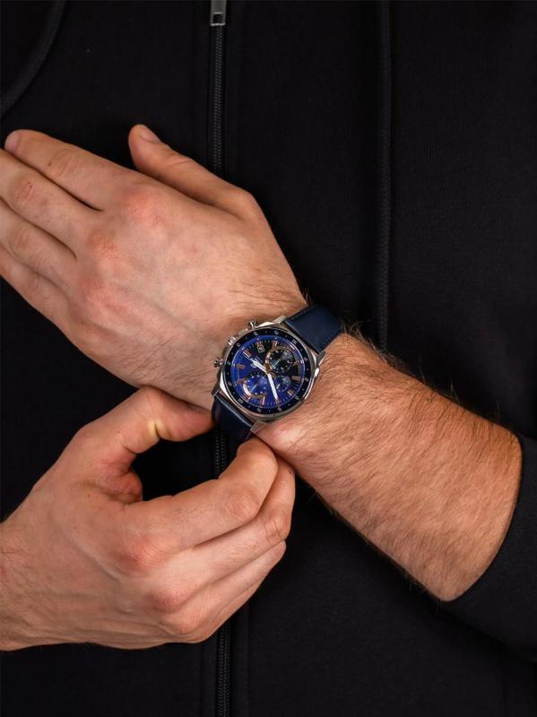 Наручные часы  Casio  Edifice Casio EFV-600L-2A (фото 3)