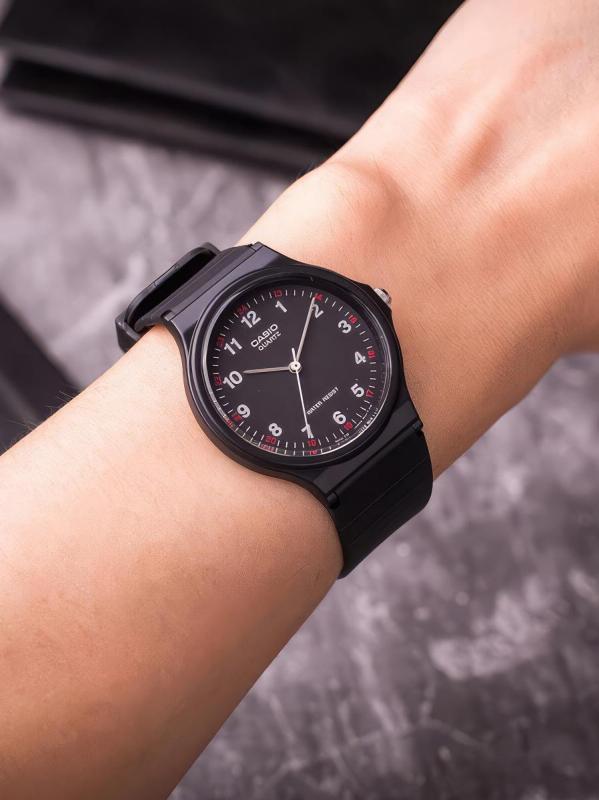 Наручные часы  Casio  Collection Casio MQ-24-1B (фото 4)