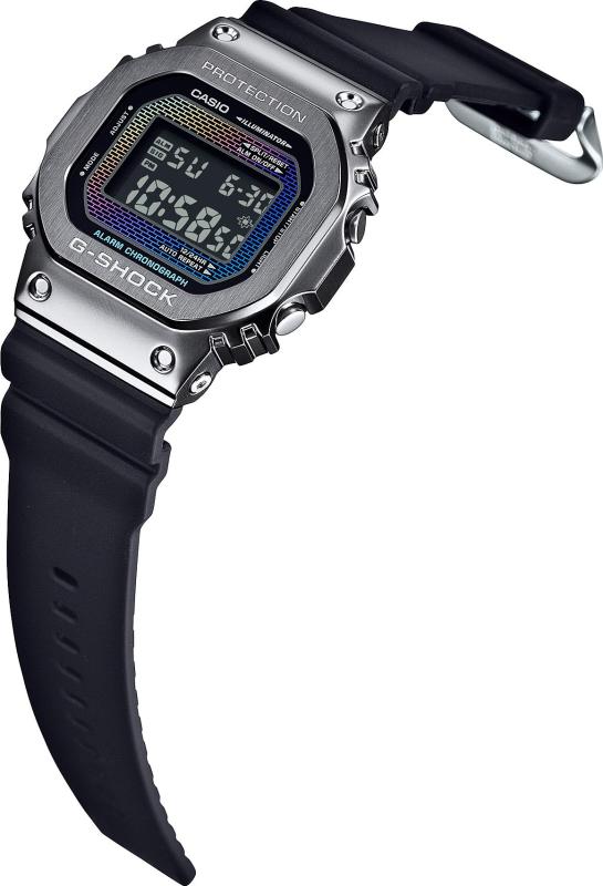 Casio GM-5600BRW-1E
