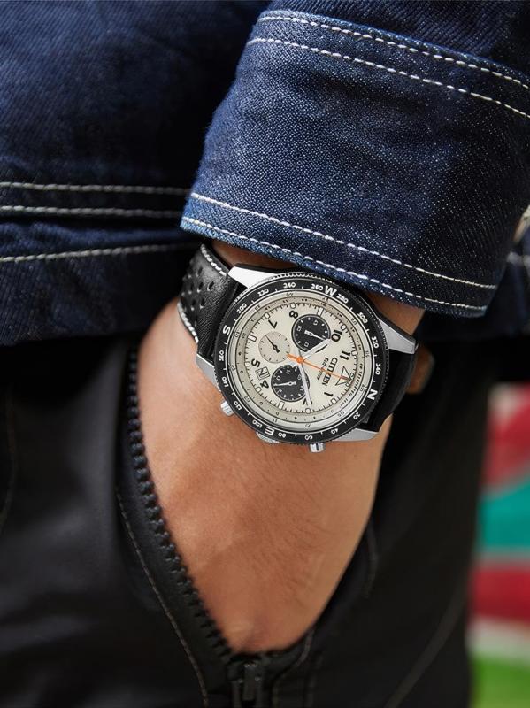 Наручные часы  Citizen  Eco-Drive Chrono Citizen CA4559-13A (фото 2)