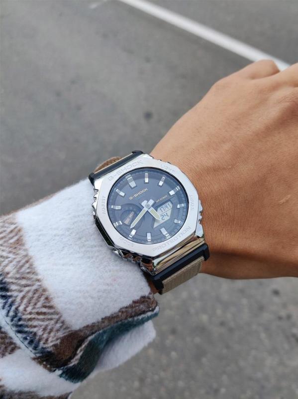 Наручные часы  Casio  G-Shock Casio GM-2100C-5A (фото 2)