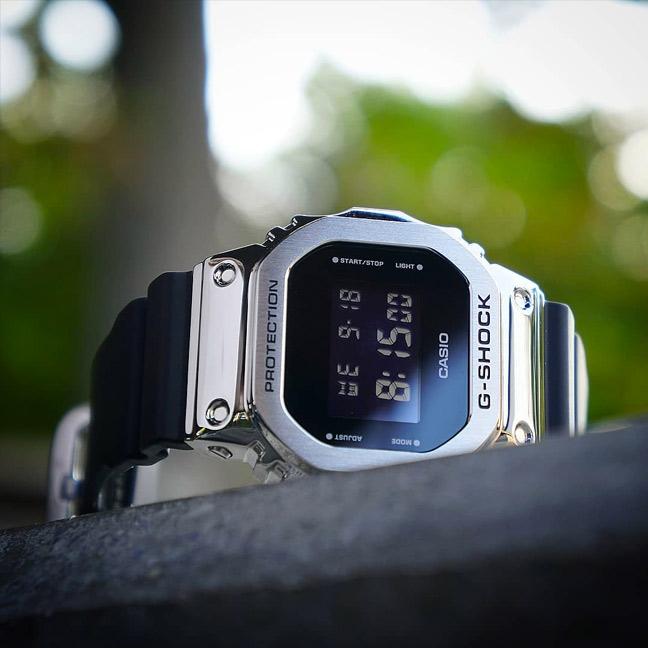 Наручные часы  Casio  G-Shock Casio GM-5600-1E (фото 14)