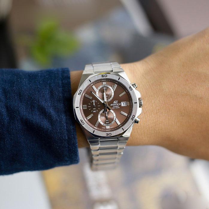 Наручные часы  Casio  Edifice Casio EFV-640D-5A (фото 2)