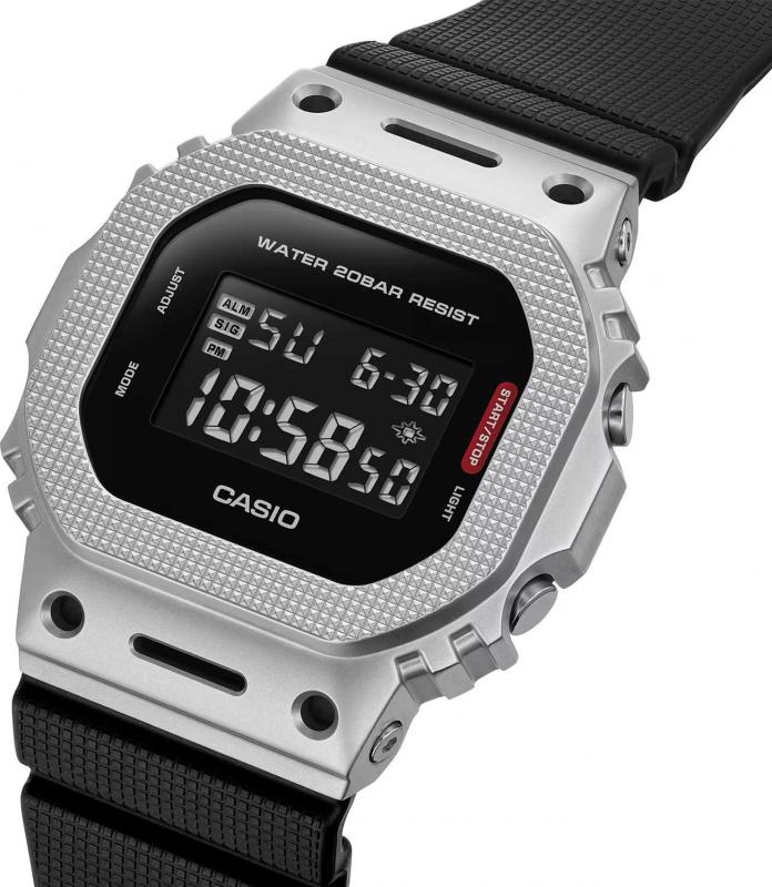 Наручные часы  Casio  G-Shock Casio GM-5600M-1 (фото 5)