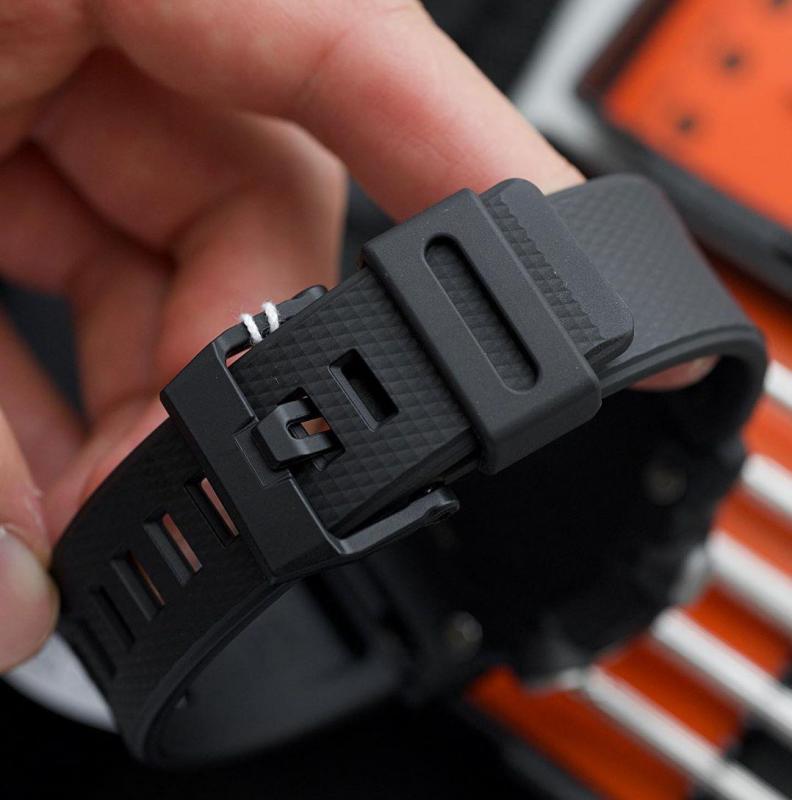 Наручные часы  Casio  G-Shock Casio GA-2000S-1A (фото 7)