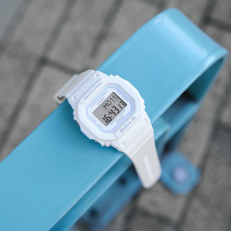 Наручные часы  Casio  Baby-G Casio BGD-560-7E (фото 17)