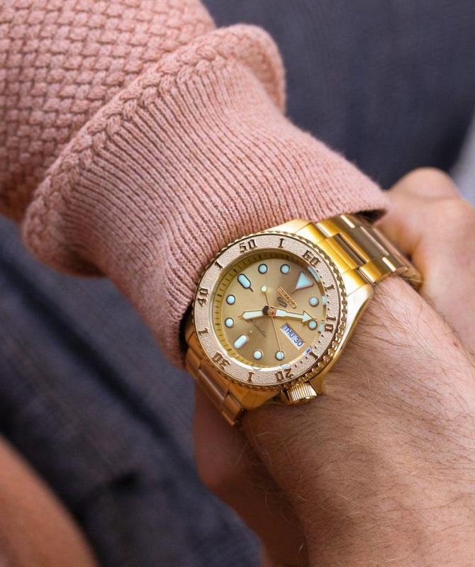 Наручные часы  Seiko  Seiko 5 Seiko SRPE74K1 (фото 7)