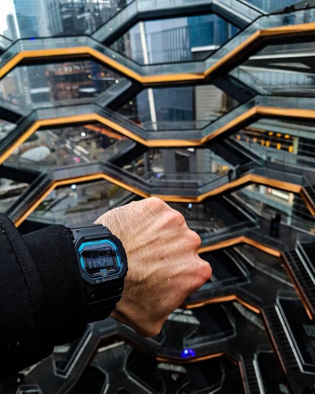 Наручные часы  Casio  G-Shock Casio GW-B5600-2E (фото 3)