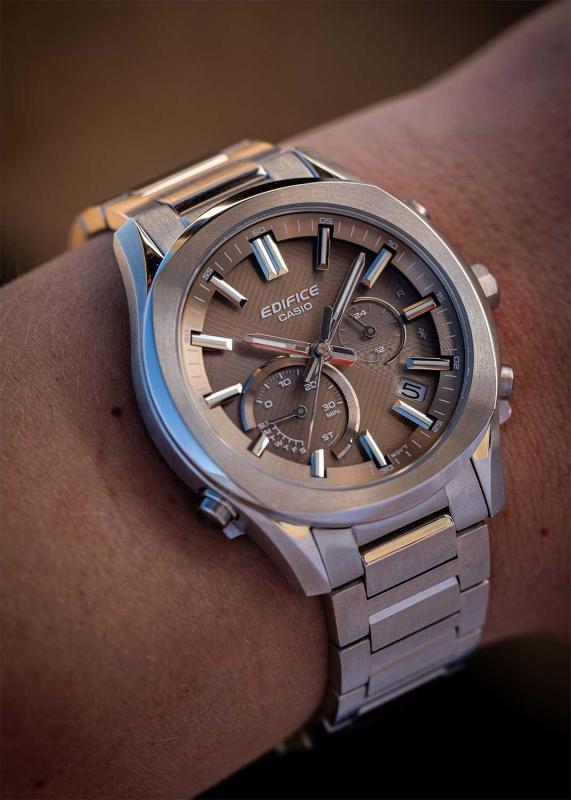 Casio EQB-1300D-5A