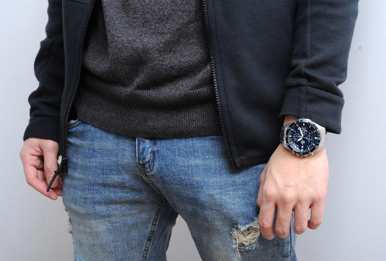 Наручные часы  Casio  Edifice Casio EFR-556DB-2A (фото 2)