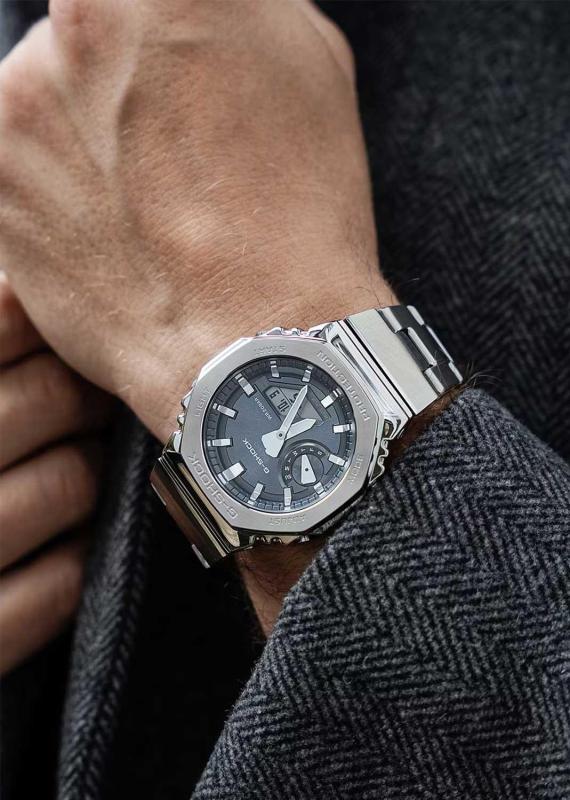 Casio GM-2110D-8A